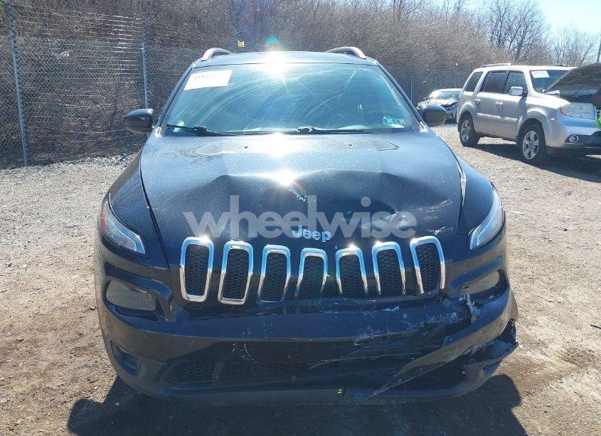 Photo 13 of 2017 Jeep Cherokee LATITUDE 4X4 (VIN 1C4PJMCB7HW612477)