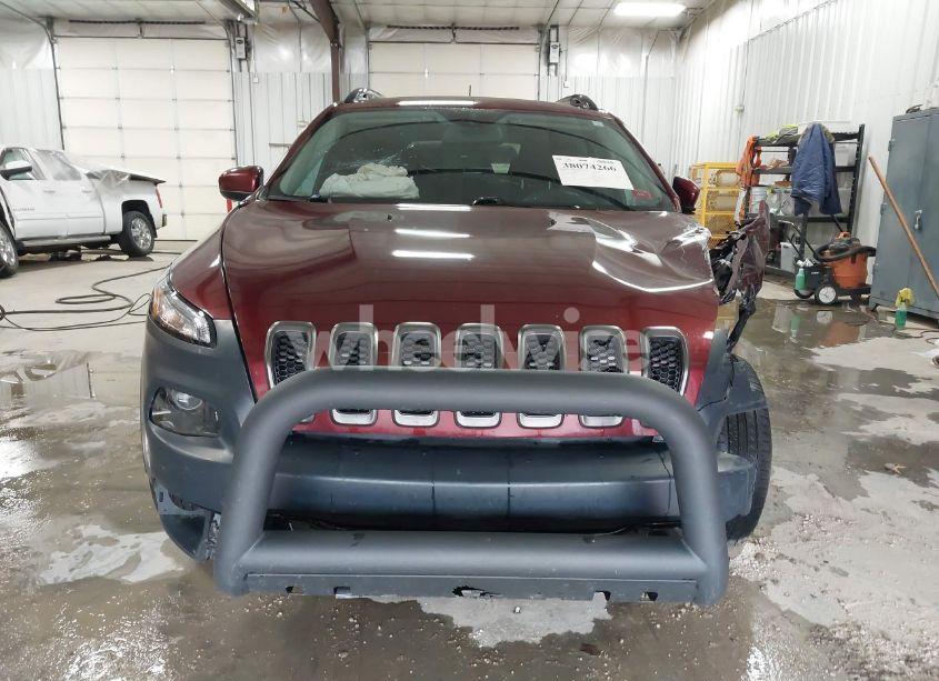 Photo 12 of 2018 Jeep Cherokee LATITUDE TECH CONNECT 4X4 (VIN 1C4PJMCB7JD617325)