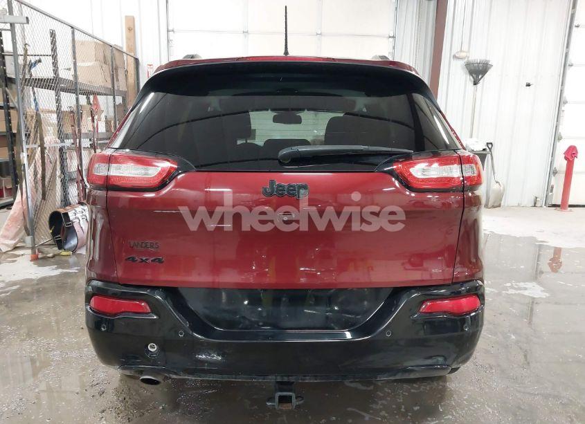 Photo 16 of 2018 Jeep Cherokee LATITUDE TECH CONNECT 4X4 (VIN 1C4PJMCB7JD617325)
