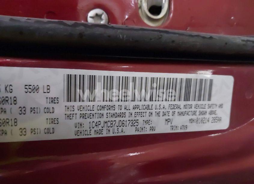 Photo 9 of 2018 Jeep Cherokee LATITUDE TECH CONNECT 4X4 (VIN 1C4PJMCB7JD617325)