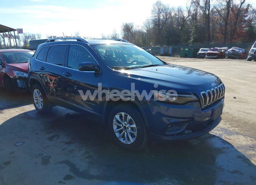 2019 Jeep Cherokee LATITUDE 4X4 (VIN 1C4PJMCB7KD405574) main photo