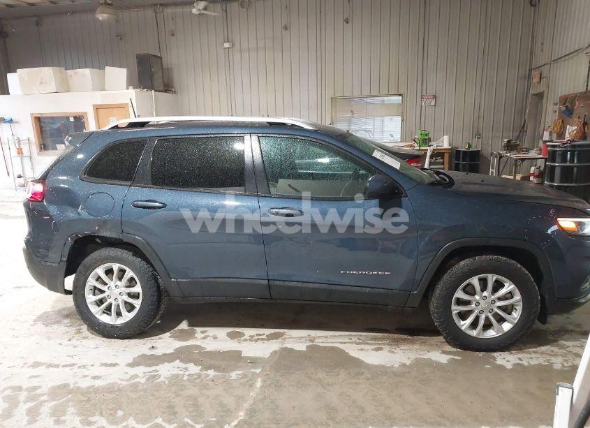 Photo 13 of 2020 Jeep Cherokee LATITUDE 4X4 (VIN 1C4PJMCB7LD529460)