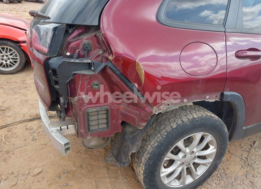 Photo 17 of 2020 Jeep Cherokee LATITUDE 4X4 (VIN 1C4PJMCB7LD575600)