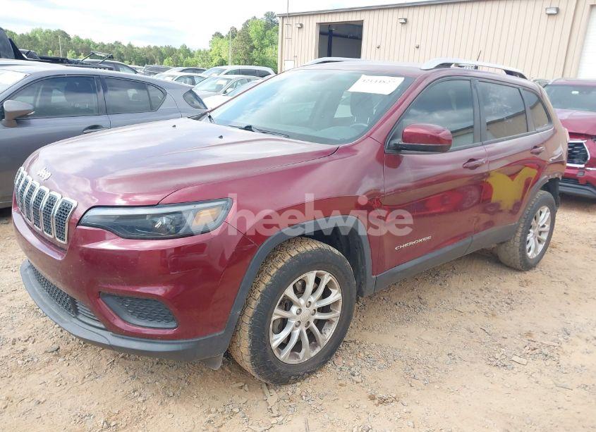 Photo 2 of 2020 Jeep Cherokee LATITUDE 4X4 (VIN 1C4PJMCB7LD575600)