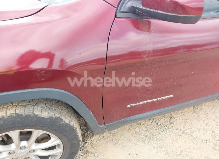 Photo 21 of 2020 Jeep Cherokee LATITUDE 4X4 (VIN 1C4PJMCB7LD575600)