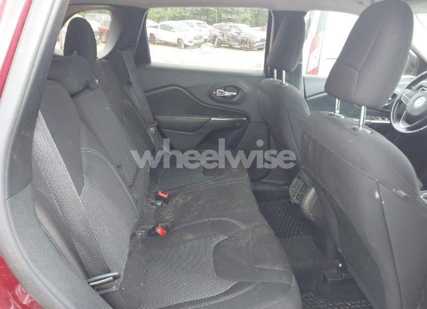 Photo 8 of 2020 Jeep Cherokee LATITUDE 4X4 (VIN 1C4PJMCB7LD575600)