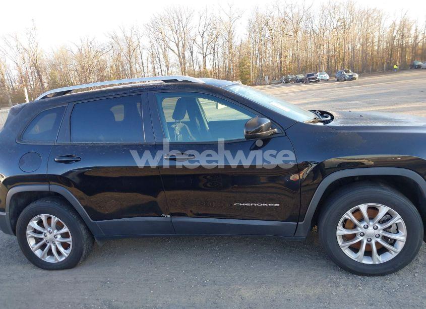 Photo 12 of 2020 Jeep Cherokee LATITUDE 4X4 (VIN 1C4PJMCB7LD625377)
