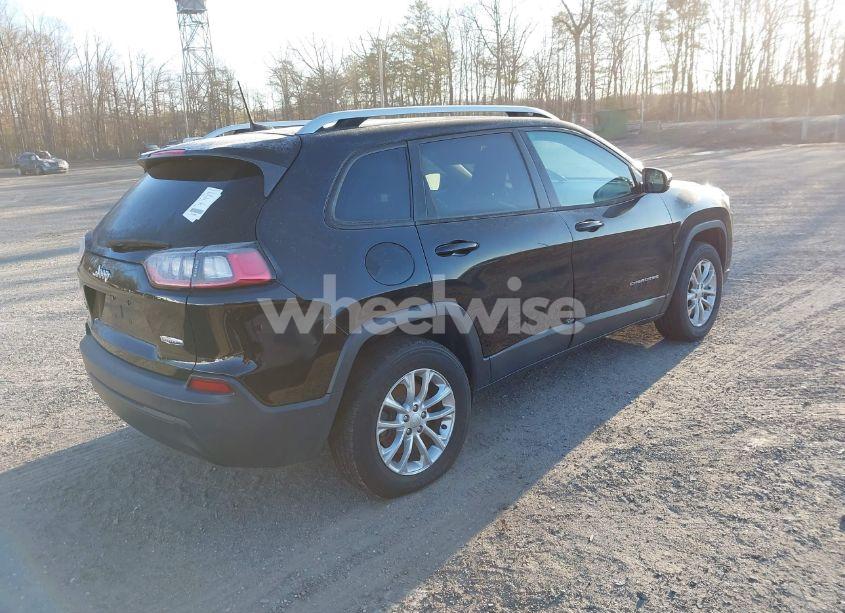 Photo 4 of 2020 Jeep Cherokee LATITUDE 4X4 (VIN 1C4PJMCB7LD625377)