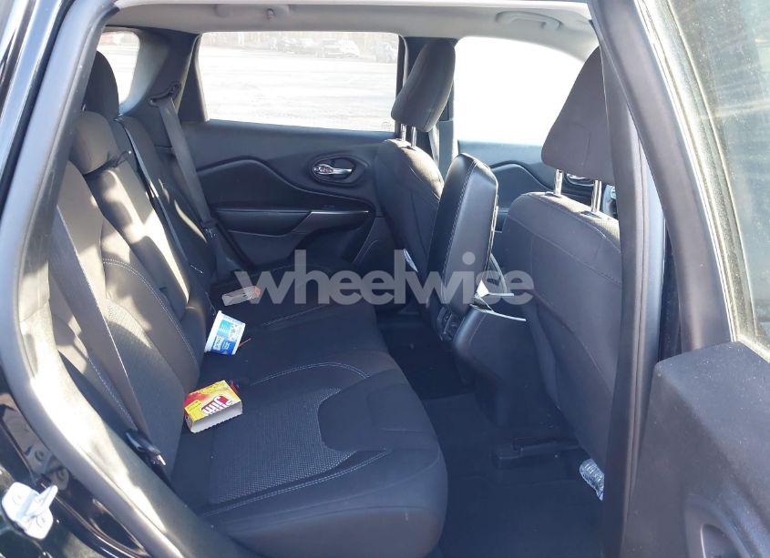 Photo 8 of 2020 Jeep Cherokee LATITUDE 4X4 (VIN 1C4PJMCB7LD625377)