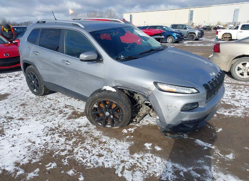2014 Jeep Cherokee LATITUDE (VIN 1C4PJMCB8EW246766) main photo