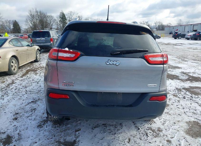 Photo 16 of 2014 Jeep Cherokee LATITUDE (VIN 1C4PJMCB8EW246766)