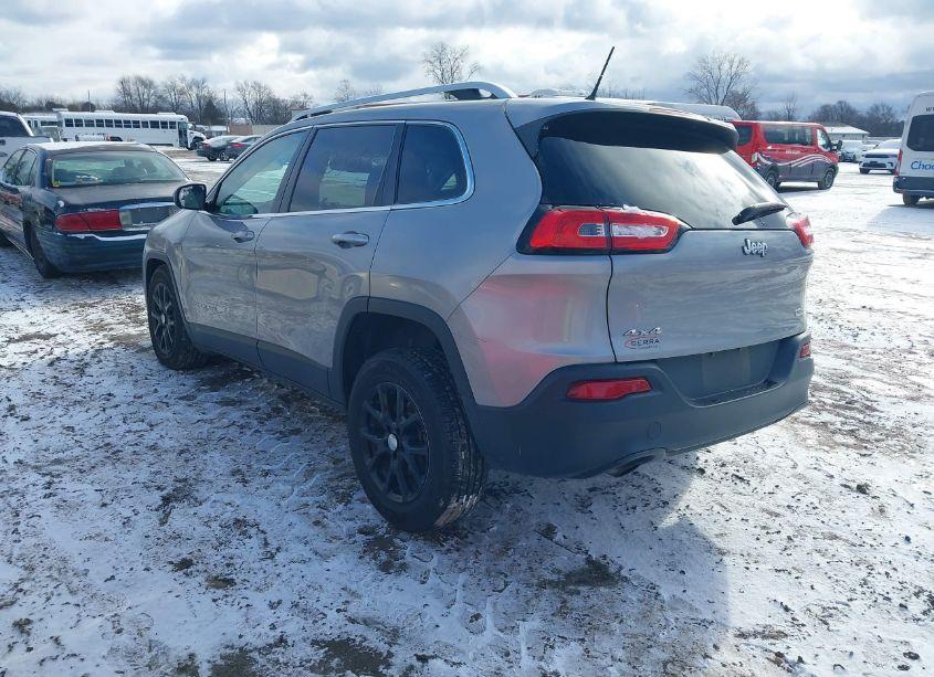 Photo 3 of 2014 Jeep Cherokee LATITUDE (VIN 1C4PJMCB8EW246766)