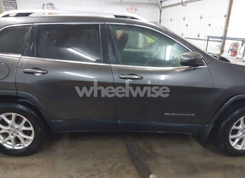 Photo 14 of 2014 Jeep Cherokee LATITUDE (VIN 1C4PJMCB8EW274986)