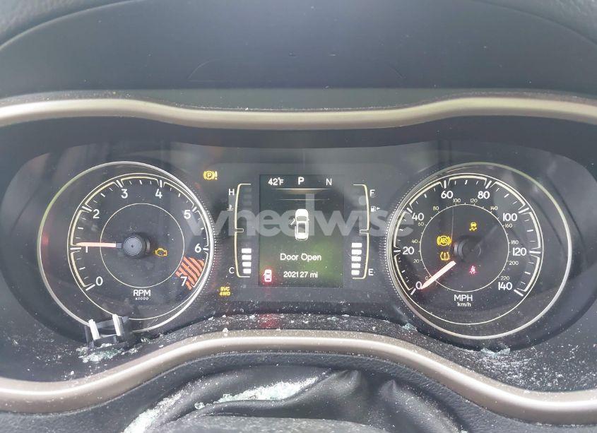 Photo 15 of 2014 Jeep Cherokee ALTITUDE (VIN 1C4PJMCB8EW286314)