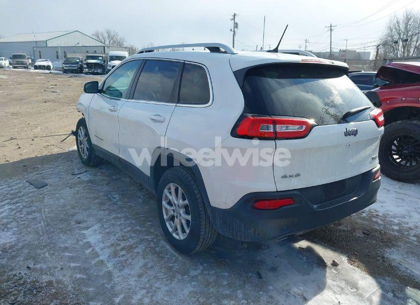 Photo 3 of 2015 Jeep Cherokee LATITUDE (VIN 1C4PJMCB8FW529489)