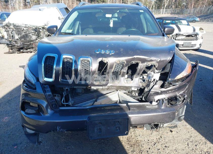 Photo 13 of 2015 Jeep Cherokee LATITUDE (VIN 1C4PJMCB8FW534479)