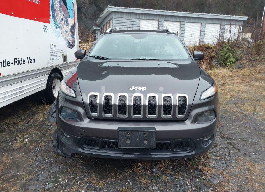 Photo 12 of 2015 Jeep Cherokee LATITUDE (VIN 1C4PJMCB8FW594231)