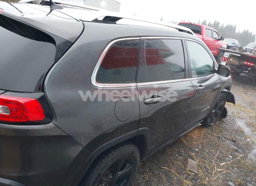 Photo 13 of 2015 Jeep Cherokee LATITUDE (VIN 1C4PJMCB8FW594231)