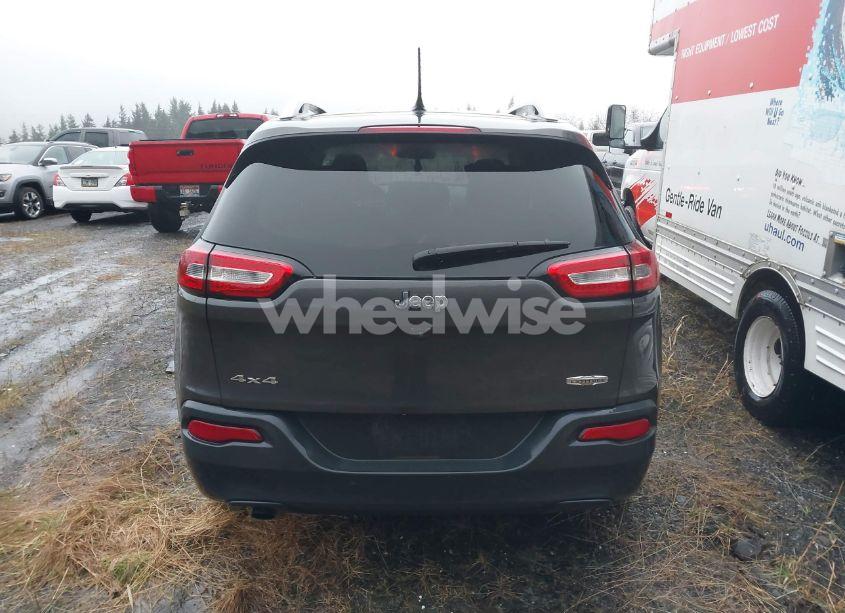 Photo 16 of 2015 Jeep Cherokee LATITUDE (VIN 1C4PJMCB8FW594231)