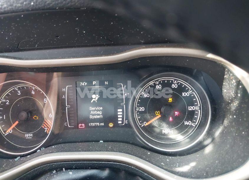 Photo 7 of 2015 Jeep Cherokee NORTH (VIN 1C4PJMCB8FW603123)