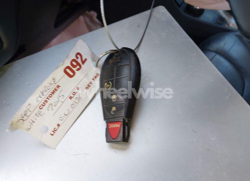 Photo 11 of 2015 Jeep Cherokee LATITUDE (VIN 1C4PJMCB8FW610430)