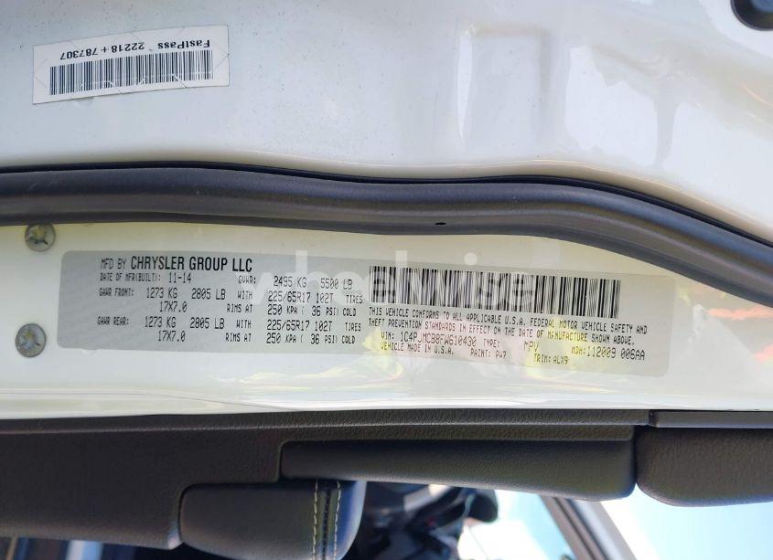 Photo 9 of 2015 Jeep Cherokee LATITUDE (VIN 1C4PJMCB8FW610430)