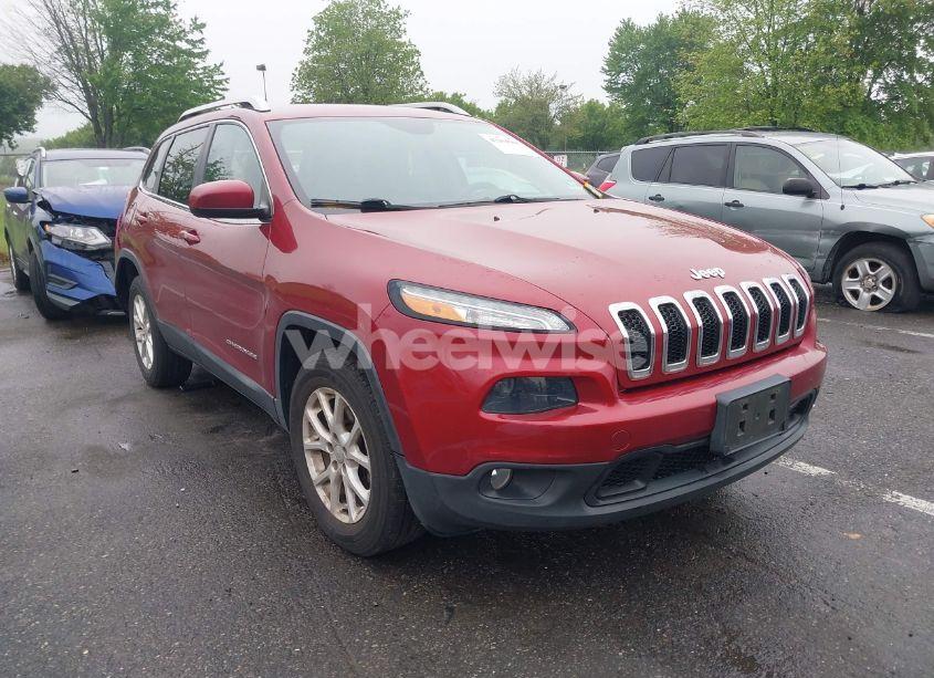 2015 Jeep Cherokee LATITUDE (VIN 1C4PJMCB8FW614686) main photo