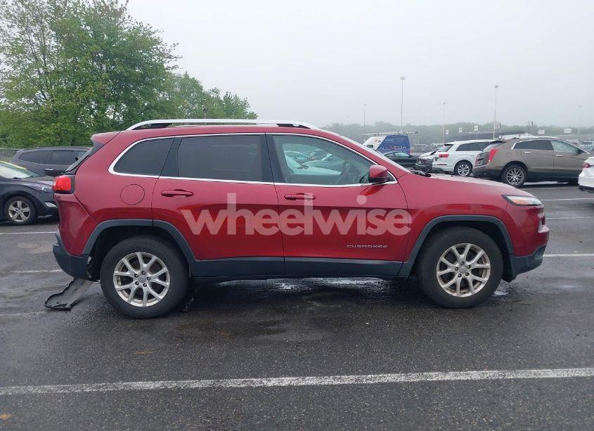 Photo 13 of 2015 Jeep Cherokee LATITUDE (VIN 1C4PJMCB8FW614686)