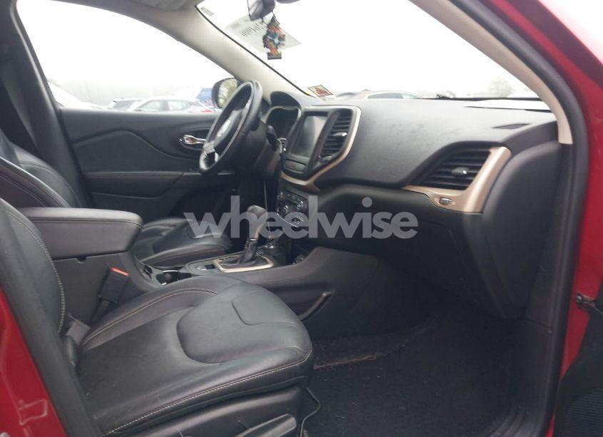 Photo 5 of 2015 Jeep Cherokee LATITUDE (VIN 1C4PJMCB8FW614686)