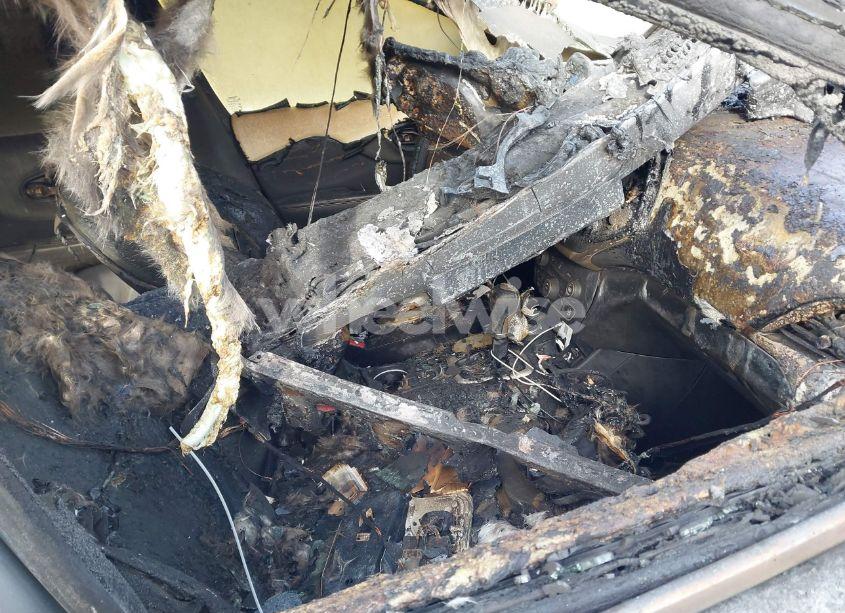 Photo 5 of 2015 Jeep Cherokee LATITUDE (VIN 1C4PJMCB8FW645615)