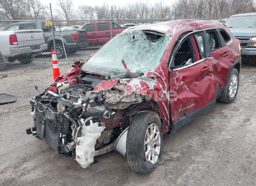 Photo 11 of 2015 Jeep Cherokee LATITUDE (VIN 1C4PJMCB8FW660213)