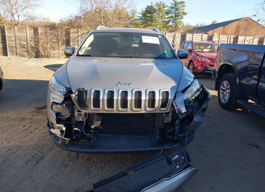 Photo 12 of 2015 Jeep Cherokee LATITUDE (VIN 1C4PJMCB8FW744399)