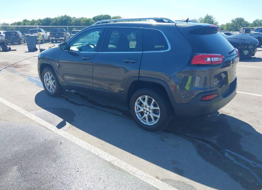 Photo 3 of 2015 Jeep Cherokee LATITUDE (VIN 1C4PJMCB8FW788208)