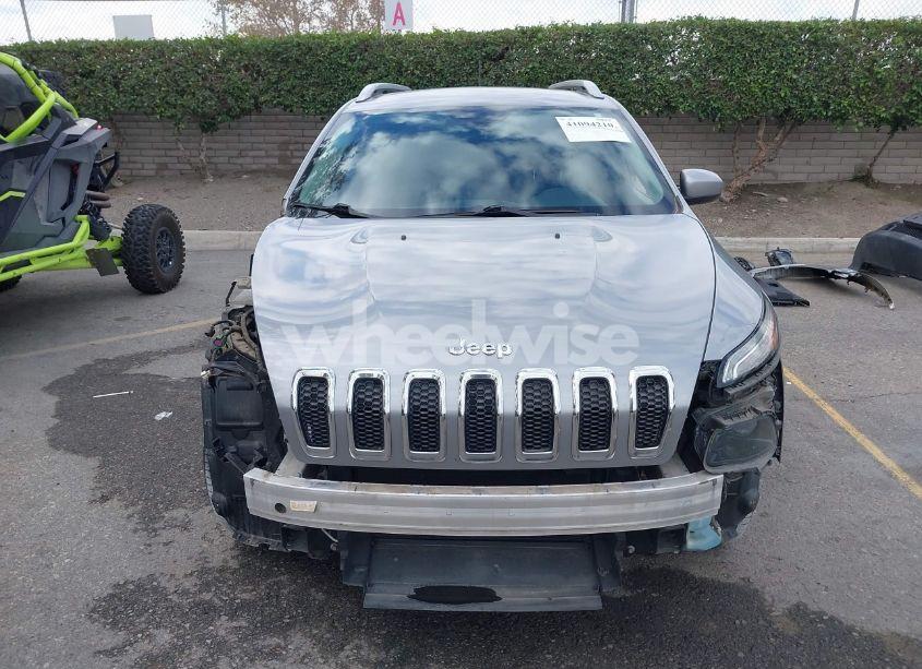 Photo 13 of 2016 Jeep Cherokee LATITUDE (VIN 1C4PJMCB8GW132799)