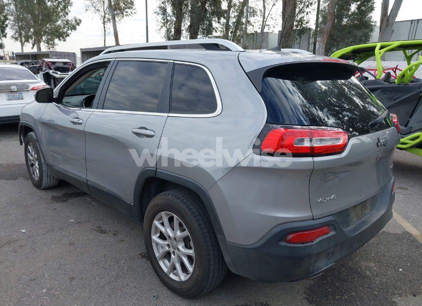 Photo 3 of 2016 Jeep Cherokee LATITUDE (VIN 1C4PJMCB8GW132799)