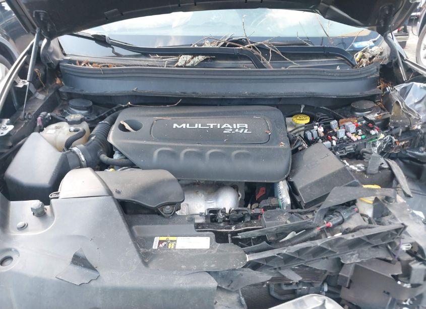 Photo 10 of 2016 Jeep Cherokee LATITUDE (VIN 1C4PJMCB8GW195336)