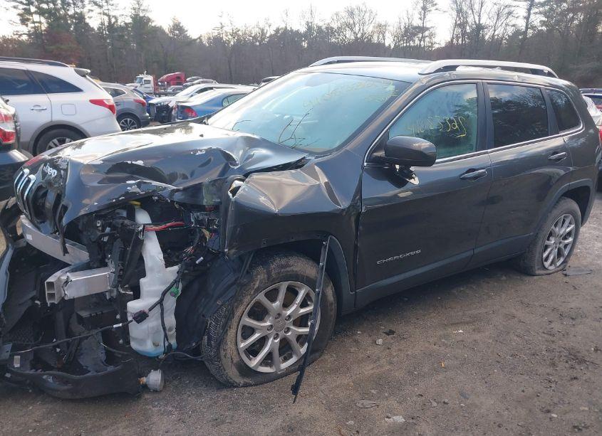 Photo 14 of 2016 Jeep Cherokee LATITUDE (VIN 1C4PJMCB8GW195336)