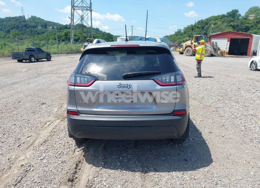 Photo 16 of 2020 Jeep Cherokee LATITUDE 4X4 (VIN 1C4PJMCB8LD518449)