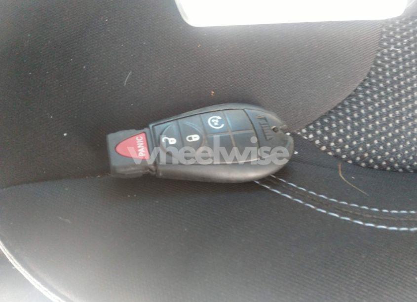 Photo 11 of 2020 Jeep Cherokee LATITUDE 4X4 (VIN 1C4PJMCB8LD560412)