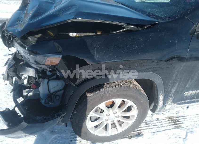 Photo 18 of 2020 Jeep Cherokee LATITUDE 4X4 (VIN 1C4PJMCB8LD560412)