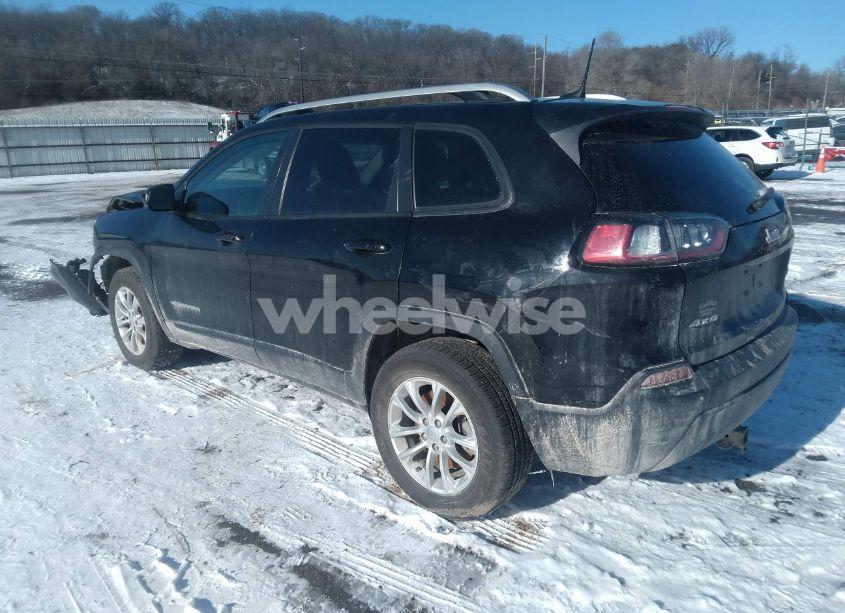 Photo 3 of 2020 Jeep Cherokee LATITUDE 4X4 (VIN 1C4PJMCB8LD560412)