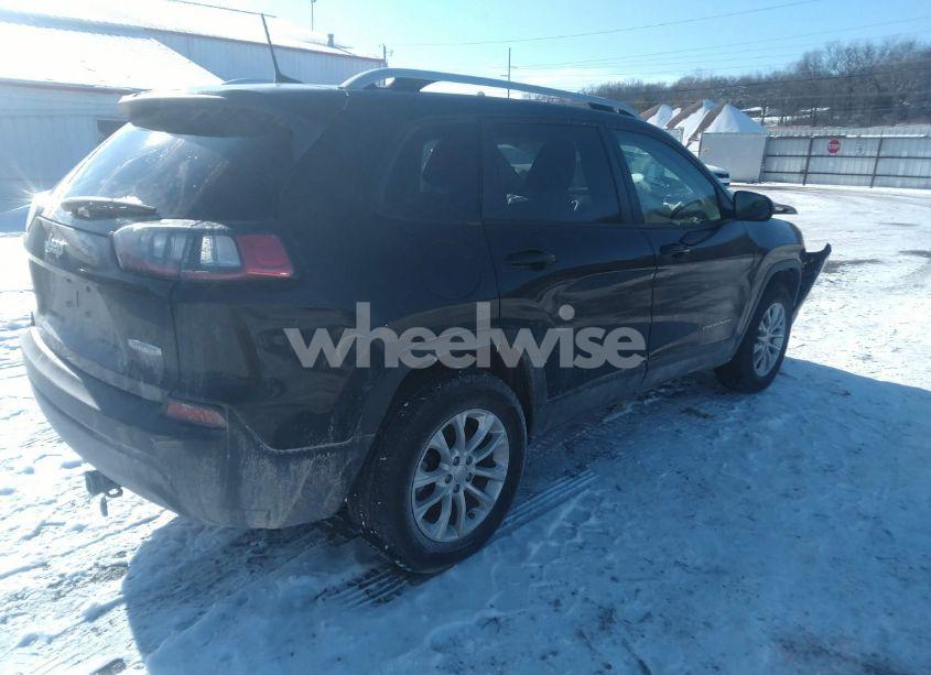 Photo 4 of 2020 Jeep Cherokee LATITUDE 4X4 (VIN 1C4PJMCB8LD560412)