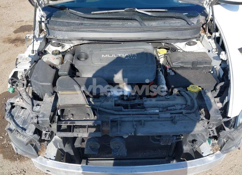 Photo 10 of 2014 Jeep Cherokee LATITUDE (VIN 1C4PJMCB9EW107164)