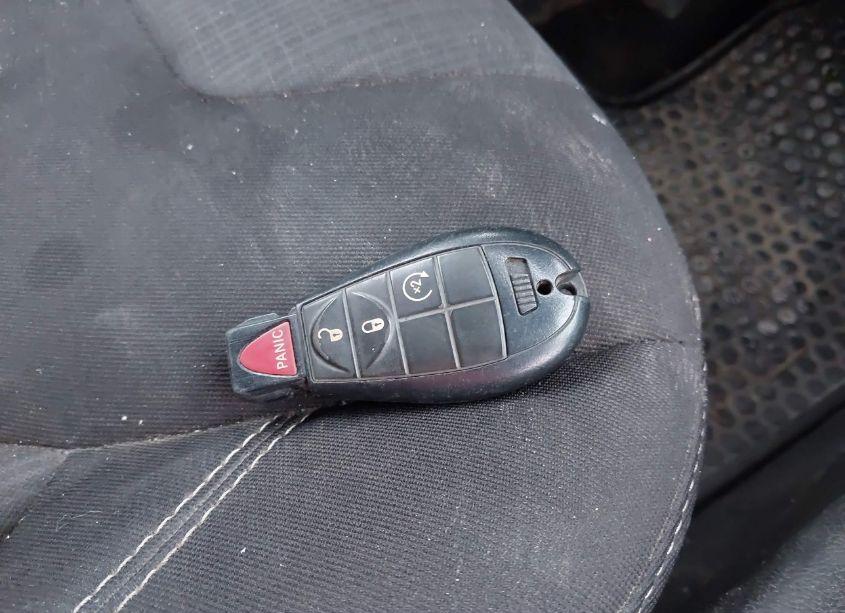 Photo 11 of 2015 Jeep Cherokee LATITUDE (VIN 1C4PJMCB9FW514337)