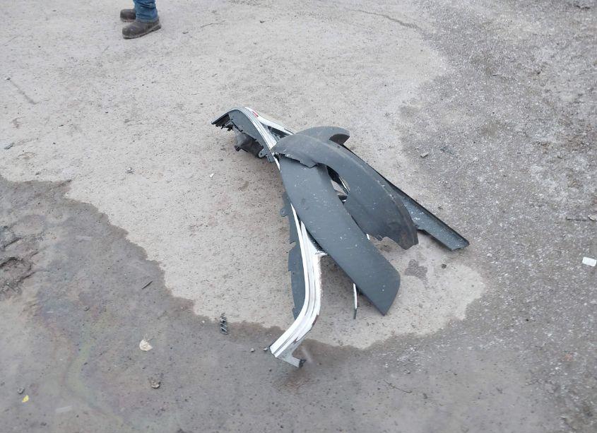 Photo 12 of 2015 Jeep Cherokee LATITUDE (VIN 1C4PJMCB9FW514337)