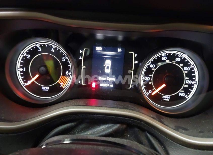 Photo 7 of 2015 Jeep Cherokee LATITUDE (VIN 1C4PJMCB9FW734254)