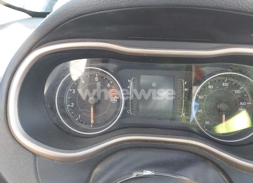 Photo 7 of 2016 Jeep Cherokee LATITUDE (VIN 1C4PJMCB9GW100685)