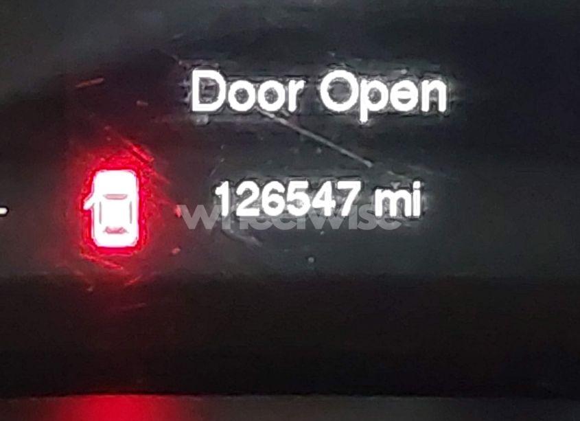 Photo 15 of 2016 Jeep Cherokee LATITUDE (VIN 1C4PJMCB9GW181719)