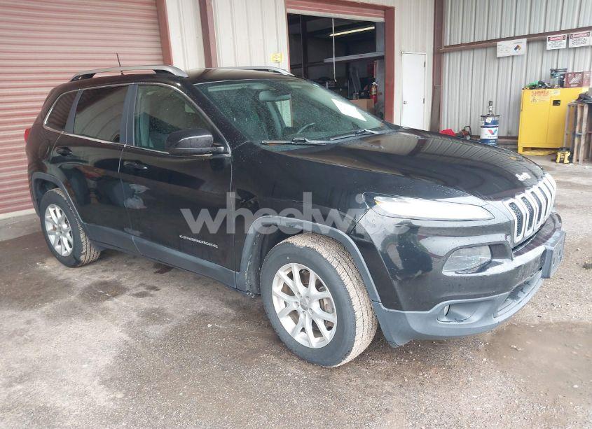 2016 Jeep Cherokee LATITUDE (VIN 1C4PJMCB9GW252367) main photo