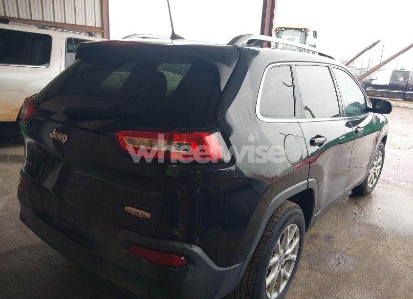 Photo 4 of 2016 Jeep Cherokee LATITUDE (VIN 1C4PJMCB9GW252367)